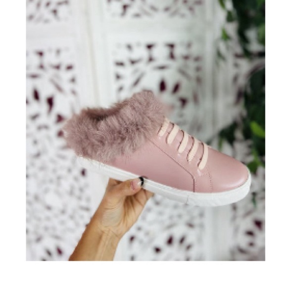 Fur sneakers - Picture 5 of 5